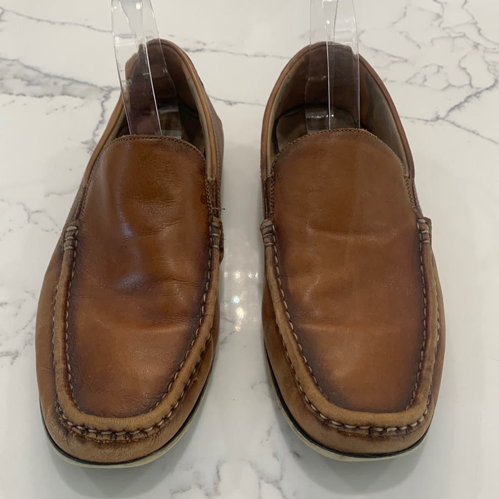 Steve Madden Brown Loafers. Size 8